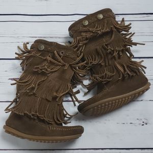 Minnetonka kids size 7 knee high boots